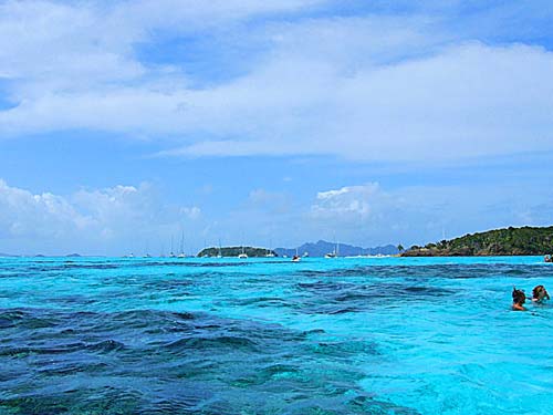 22-caraibi-in-barca-vela-bagno-reef-tobago