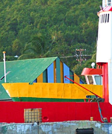 27-caraibi-in-barca-vela-bequia
